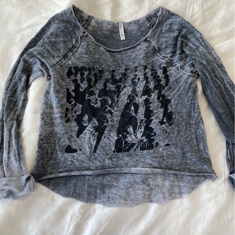 Cropped Fulltilt soft jersey long sleeve tee size small